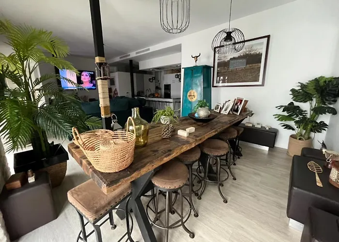 En Casa Familiar, Bano Propio 2 Siviglia