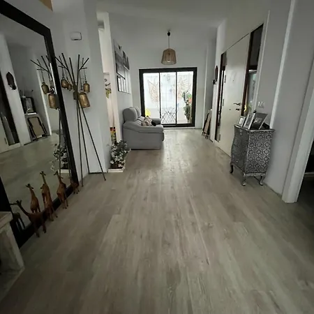Homestay Casa Duque Compartida Familiar 1-habitacion Con Bano Propio