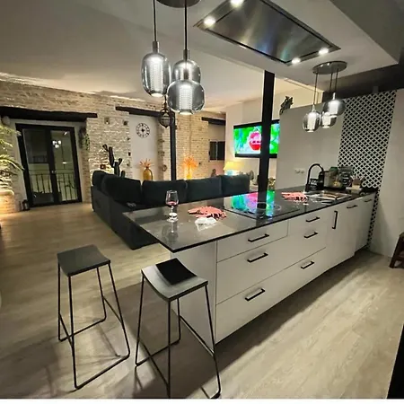 Casa Duque Compartida Familiar 1-habitacion Con Bano Propio Homestay *