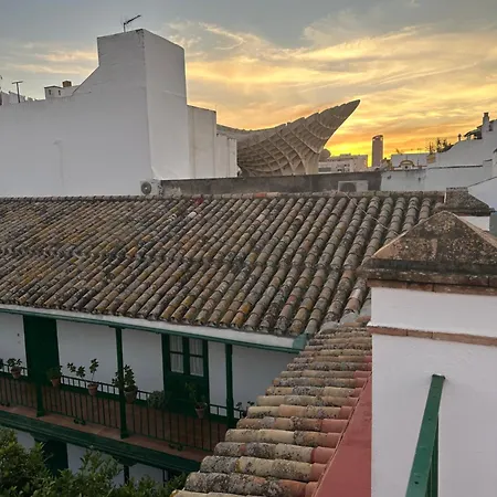 Casa Duque Compartida Familiar 1-habitacion Con Bano Propio Seville