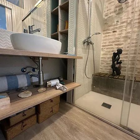 Homestay Casa Duque Compartida Familiar 1-habitacion Con Bano Propio