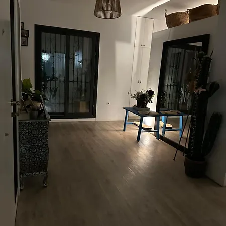 Homestay Casa Duque Compartida Familiar 1-habitacion Con Bano Propio *